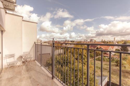 ZEN Central Apartments 4