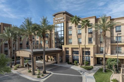 Hampton Inn & Suites Phoenix Glendale-Westgate, Glendale
