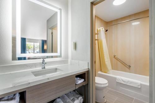 Zen Living Suites Extended Stay - Jacksonville - Orange Park - image 29