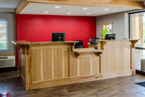 Rodeway Inn Vicksburg - image 36