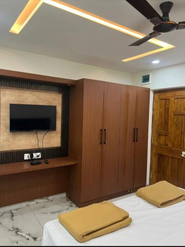 Pallaki Residency
