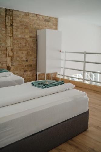SC 00 LOFT by ROCKCHAIR Apartments l SUPERHOST Status l Unique & Style Loft 230 sqm 2 Floors Tablefootball Tabletennis 3 Bathrooms Boxspringbeds welcomes you!, Berlín (fotografie 2)