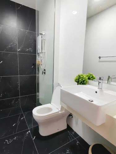 Beacon Executive Suite Penang - image 2