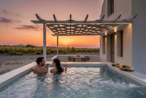 MelivOia - Sunset Jacuzzi Villas 1