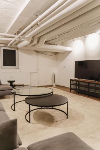 SC 00 LOFT by ROCKCHAIR Apartments l SUPERHOST Status l Unique & Style Loft 230 sqm 2 Floors Tablefootball Tabletennis 3 Bathrooms Boxspringbeds welcomes you!, Berlín (fotografie 5)