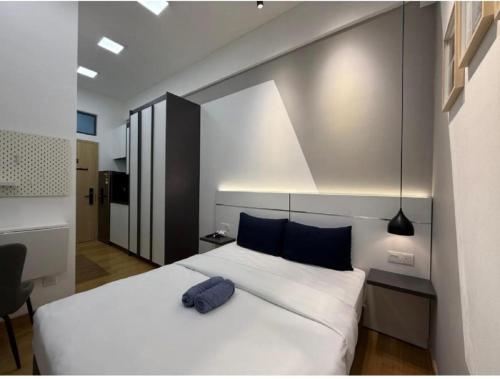 THE COLONY KLCC Suite service - image 2