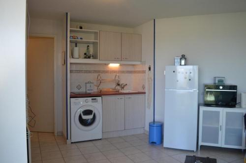 Appart vue mer et piscine 6 couchages SAINT CYPRIEN sc050-294a - image 5