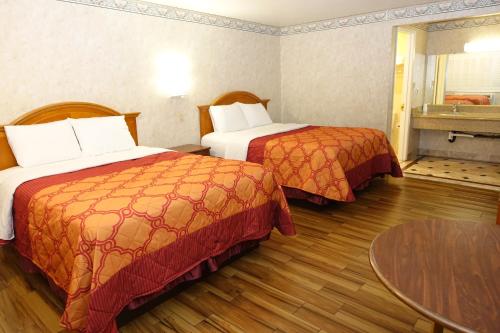 Queen Room with Two Queen Beds