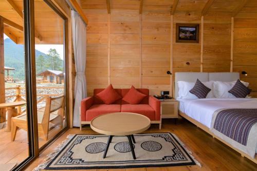 Gangtey Pinewood Resort in Wangdue Phodrang