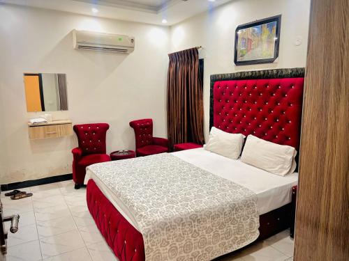 Al Shahzan Hotel – khách sạn tại Anarkali