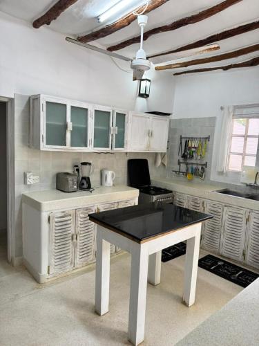Watamu 3 bedroom luxury villa in Уатаму