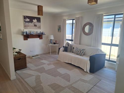 Helens Hideaway in Corinella