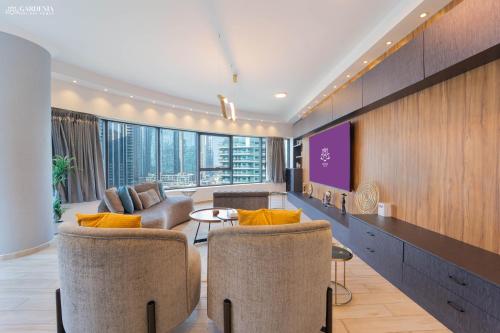 Stylish Apartment | Full Dubai Marina View | 3BR - image 14