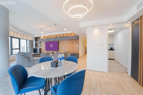 Stylish Apartment | Full Dubai Marina View | 3BR - image 10