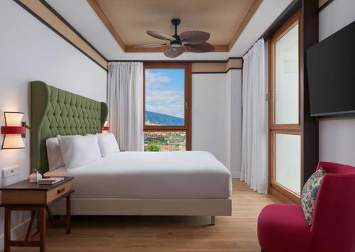room detail thumbnail 0