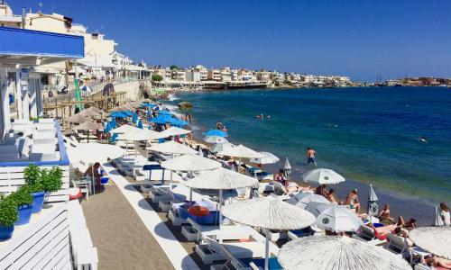 Azure Mare Hotel - image 13