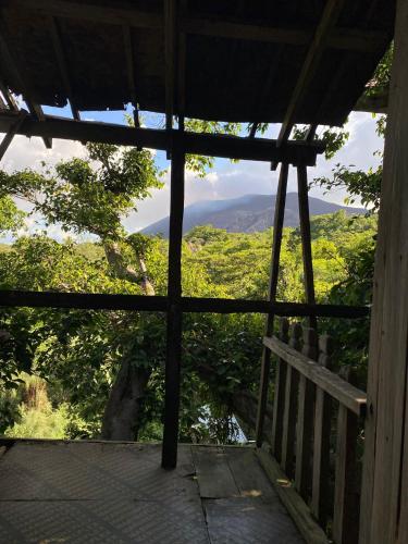 Yasur Backpackers Bungalow & Tree House in Isaka
