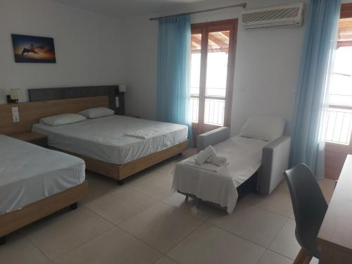 Karafelas rooms in Skiathos Island