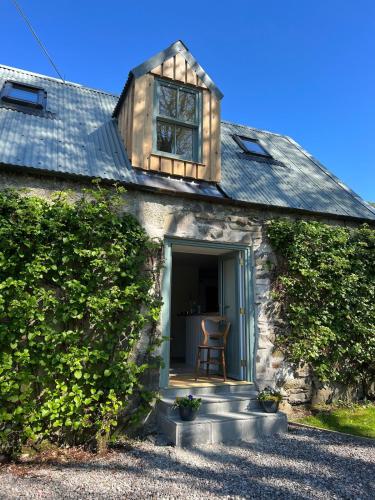 A Brilliant Find - Luxury Highland House near Isle of Skye, NC500 in Ardaneaskan