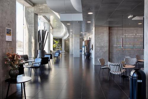 Shared lounge/TV area, Cabinn Metro in Copenhagen