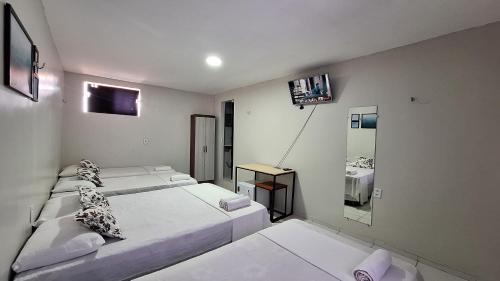 1 double bed, 3 twin beds