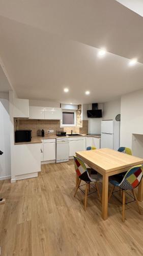 Petite maison renovee in Larche