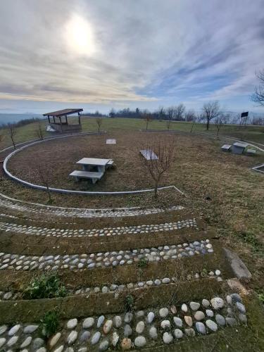 Dārzs, Ostello di Lussello in Villadeati