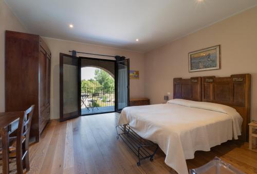 陽台/露台, 阿特康塔迪那農家樂 (Agriturismo Arte Contadina) in 菲奧倫佐拉達爾達