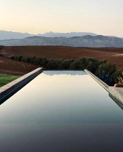 Villa K by Studio KO - Private Luxury Estate Marrakech – khách sạn tại Khac