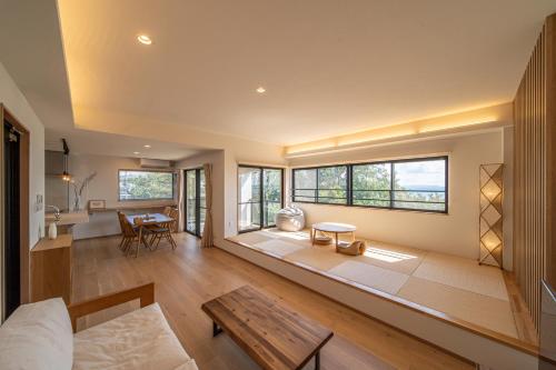 LAGUNA OKINAWA Beachfront YAKA in Kin