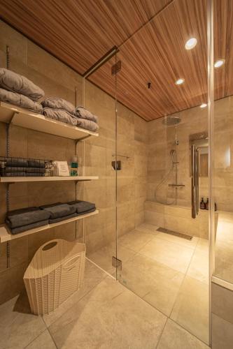 Bathroom, LAGUNA OKINAWA Beachfront YAKA in Kin