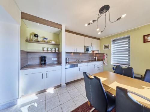 Konyha, Holiday Home Green Valley Park Stárkov 6 by Interhome (Holiday Home Green Valley Park Starkov 6 by Interhome) in Stárkov