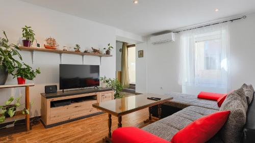 House Luna by Villas Guide - image 2