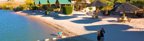 Pirate Cove Resort 5