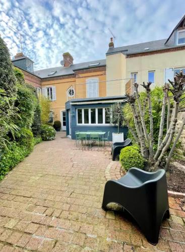 Charmante maison de ville gîte à louer Touques