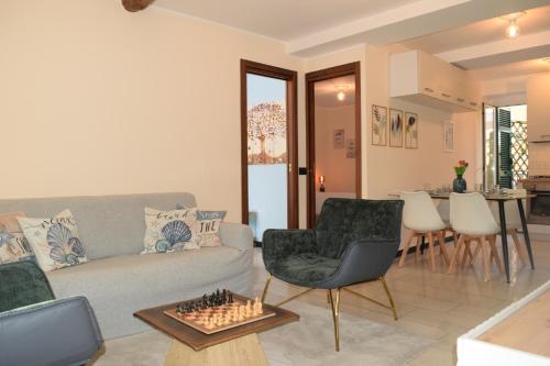 Cozy Terrace Apartment