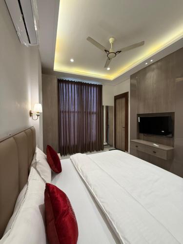Hotel sky inn
