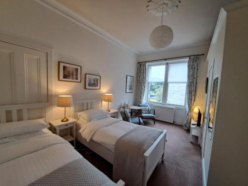 Arden House - rooms with continental breakfast in Масселбер
