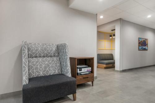 Hampton Inn & Suites by Hilton Irving DFW Airport North – Irving, TX