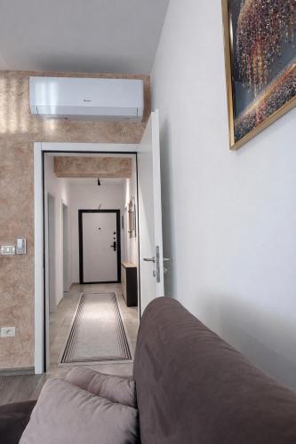Skats, Dialb Apartments in Debara