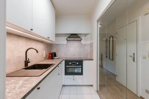 Casiola - Bright & Stylish Apartment With Balcony - Bruges