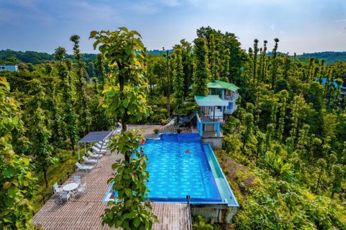 Peldbaseins, Green Peak Resorts in Bandarban