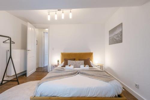 Casiola - Authentic townhouse near the beach - pets welcome! - Bruges