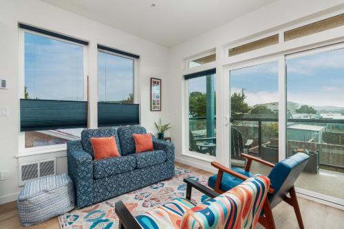Shoreview Condos 2 - image 5
