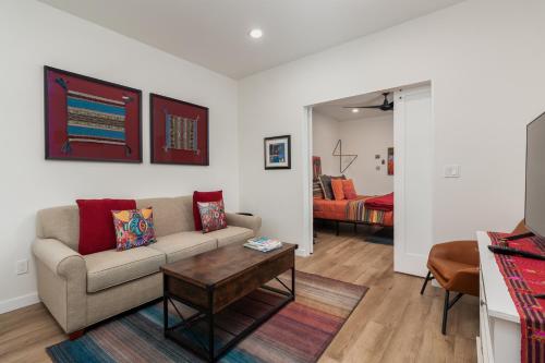 Shoreview Condos 2 - image 6