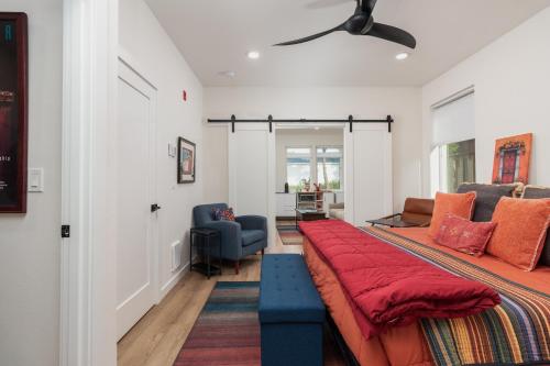 Shoreview Condos 2 - main image