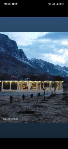 Hotel fairy door & resort  in Gupis