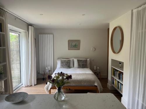 Carisbrooke Studio apartments in Carisbrooke