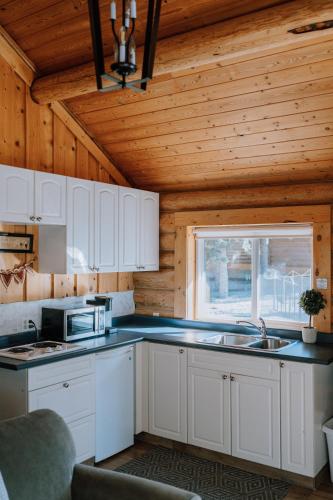 The Lodge at Panther River in Waiparous Village (AB)