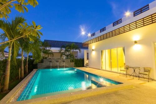 Luxury House in Hua Hin Luxury House in Hua Hin